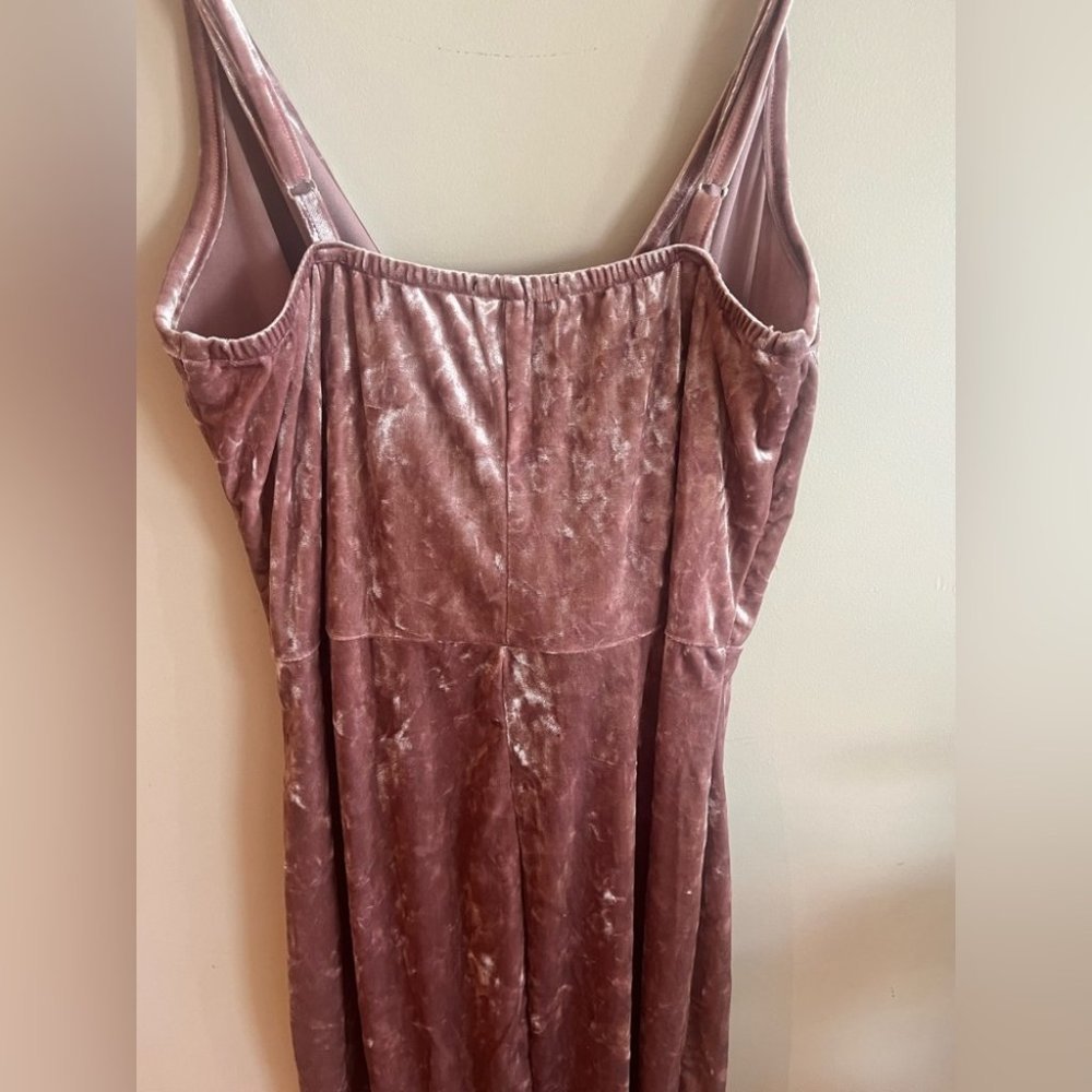 Pink  Velvet Midi Dress - Picture 8 of 11